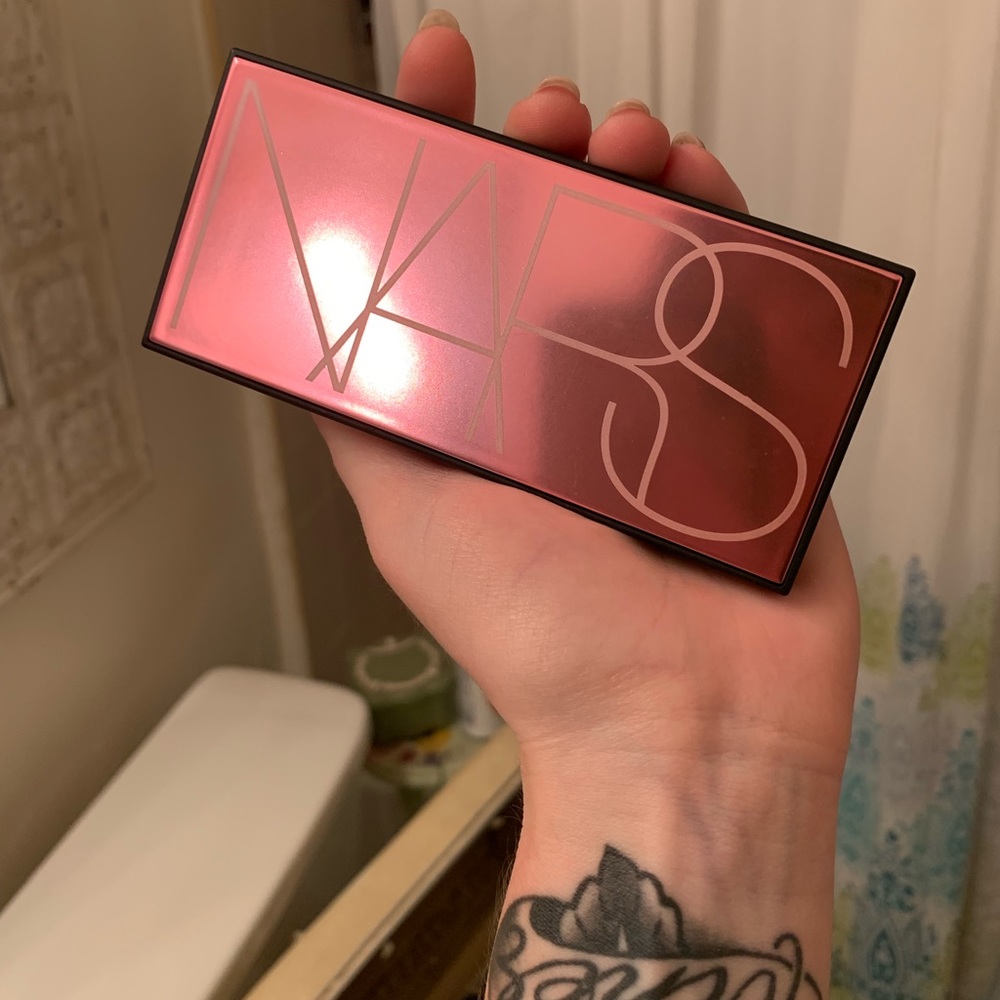 Nars Highlight blush palette